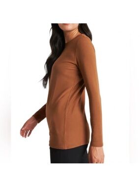 Kit and Ace Long Sleeve Crewneck Top in Chestnut Brown
